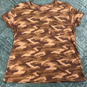 ana XL Camo Tshirt